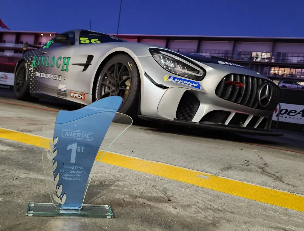 GT4 trophy